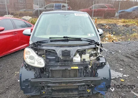 2010 Smart Fortwo Pure z USA, uszkodzony, nr VIN WMEEJ3BA6AK361279